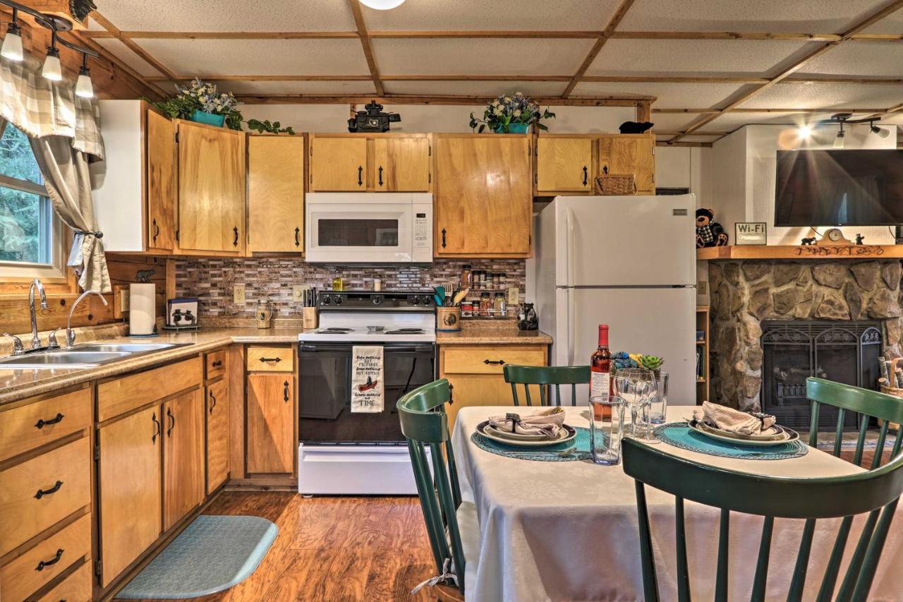 Smoky Mountain Cozy Cove Cabin Deck And Fire Pit! Cosby Экстерьер фото