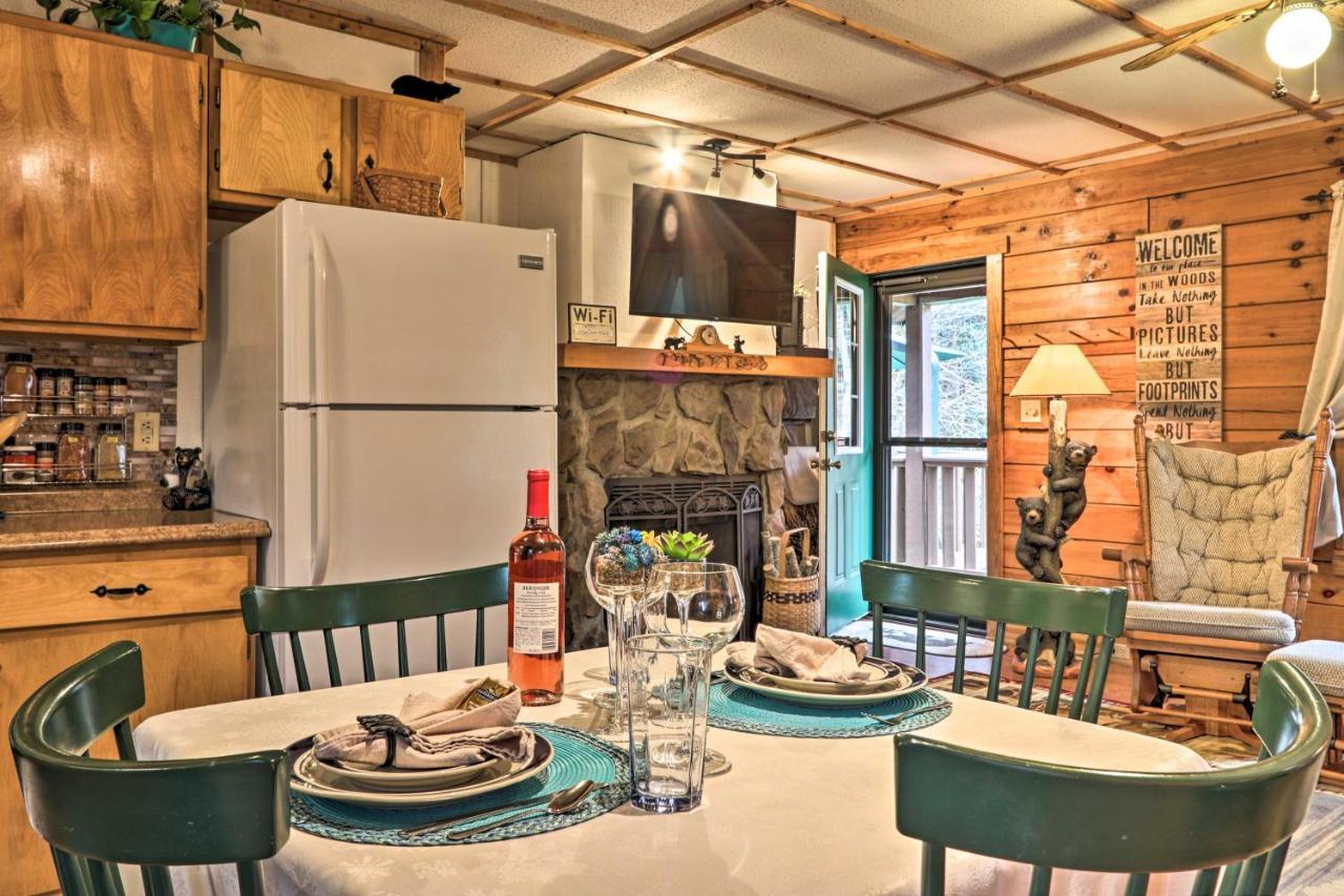 Smoky Mountain Cozy Cove Cabin Deck And Fire Pit! Cosby Экстерьер фото